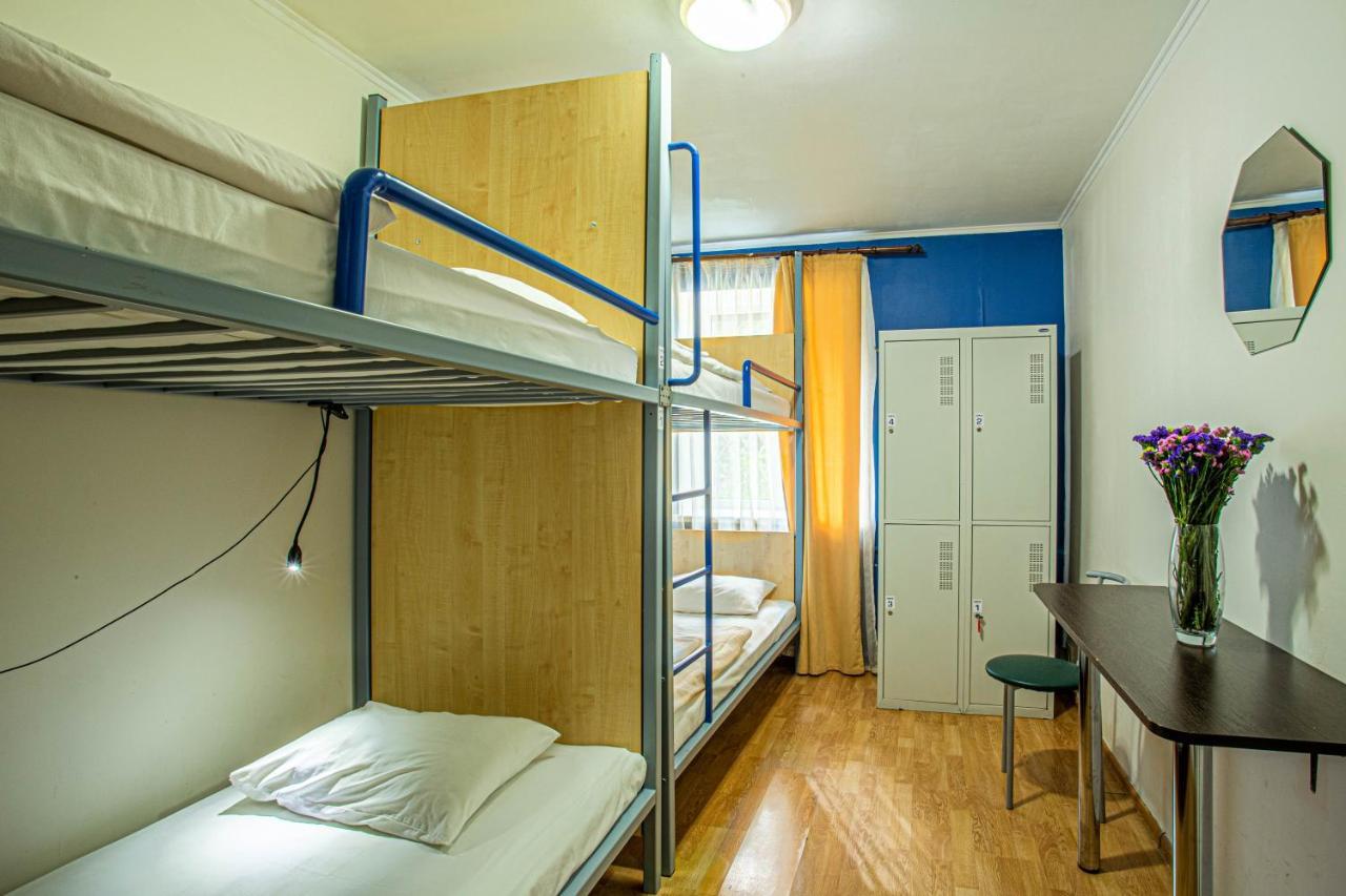 Gar'Is Hostel Kiev Eksteriør bilde