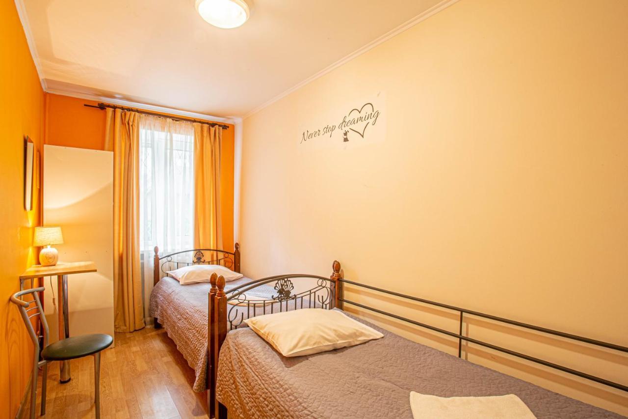 Gar'Is Hostel Kiev Eksteriør bilde