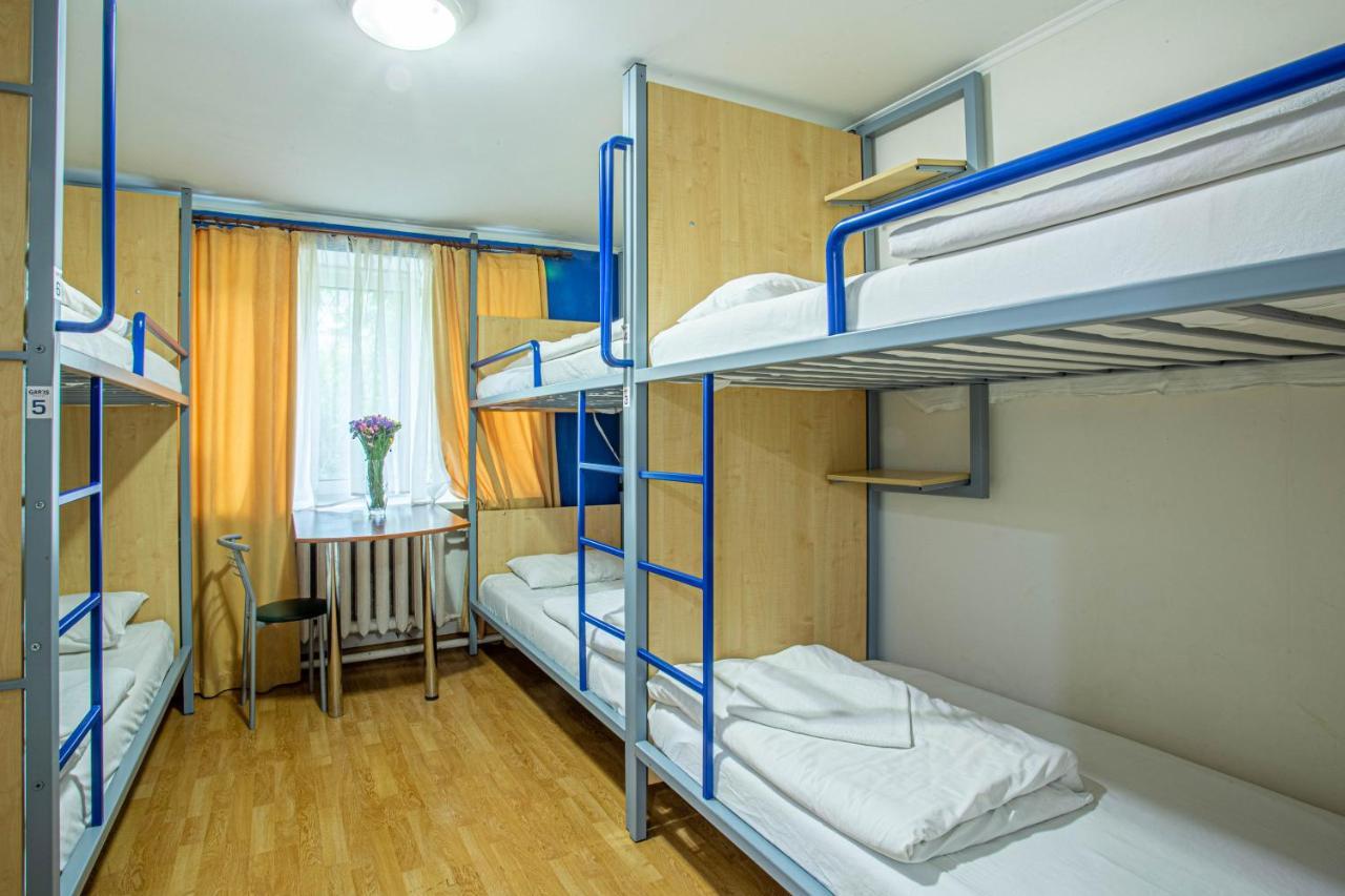 Gar'Is Hostel Kiev Eksteriør bilde